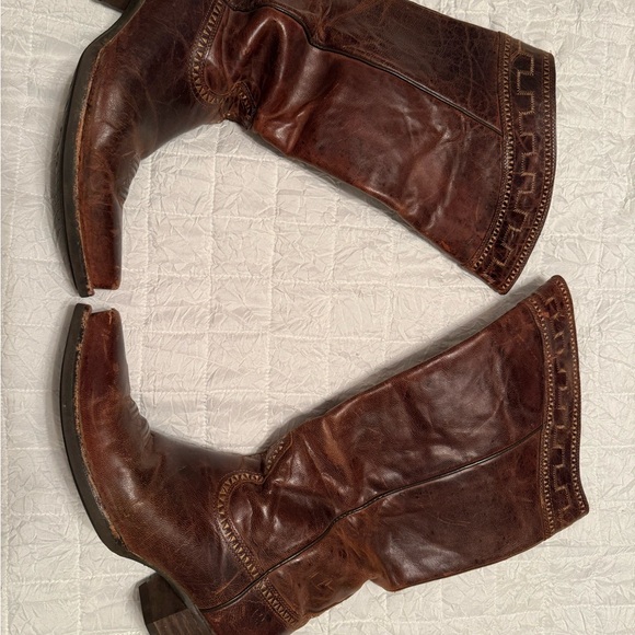 Ariat Shoes - Ariat Brown Leather Western Boots worn once